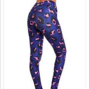 Brand New GOLDSHEEP Miami Leopard Leggings